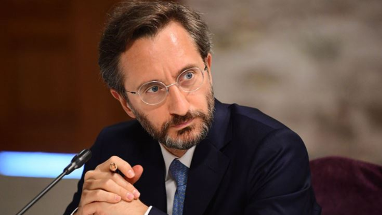 Fahrettin Altun'dan Reuters'in iddiasına tepki! "Saray'dan WhatsApp mesajları gidiyor"