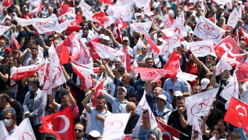 EYT'de emeklilik için aranan şart belli oldu