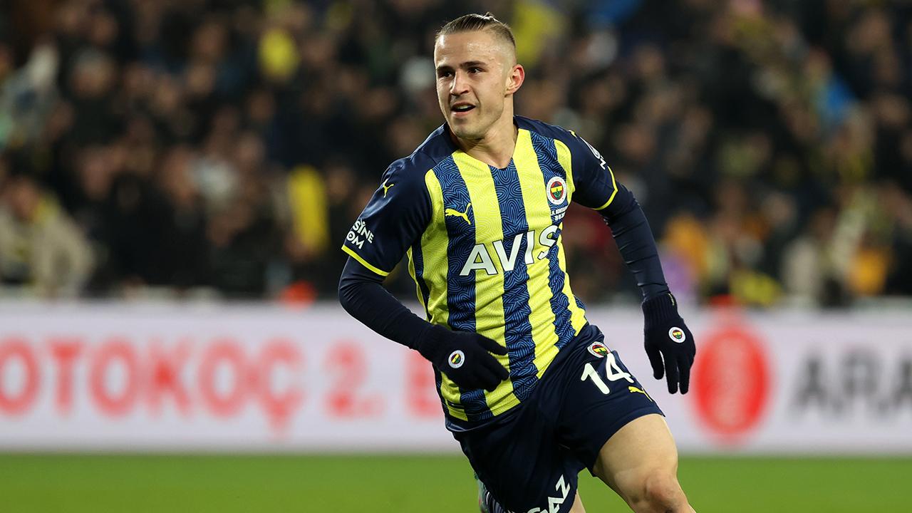 Fenerbahçe'de bir ayrılık daha