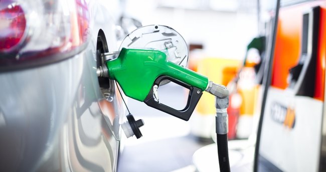 Benzin ve motorine indirim geldi
