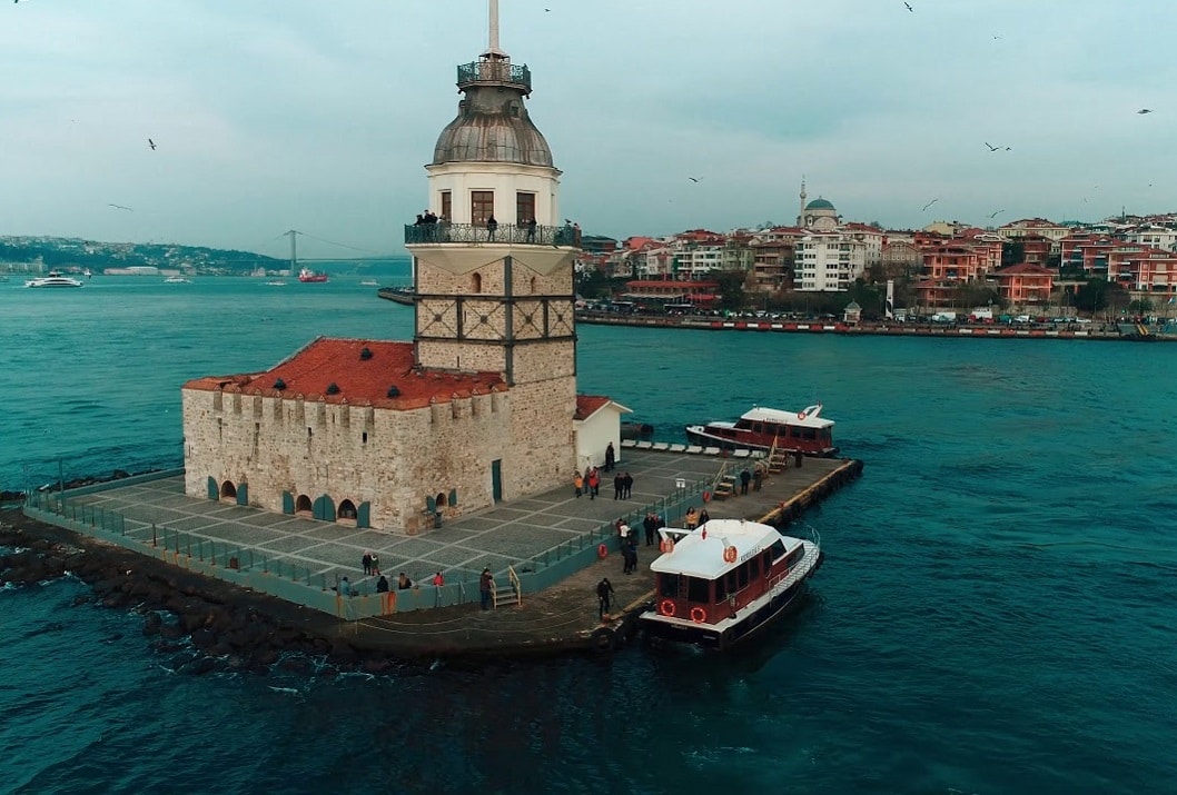 Kız Kulesi yıkıldı mı? Tartışma yaratan görüntü üzerine açıklama geldi