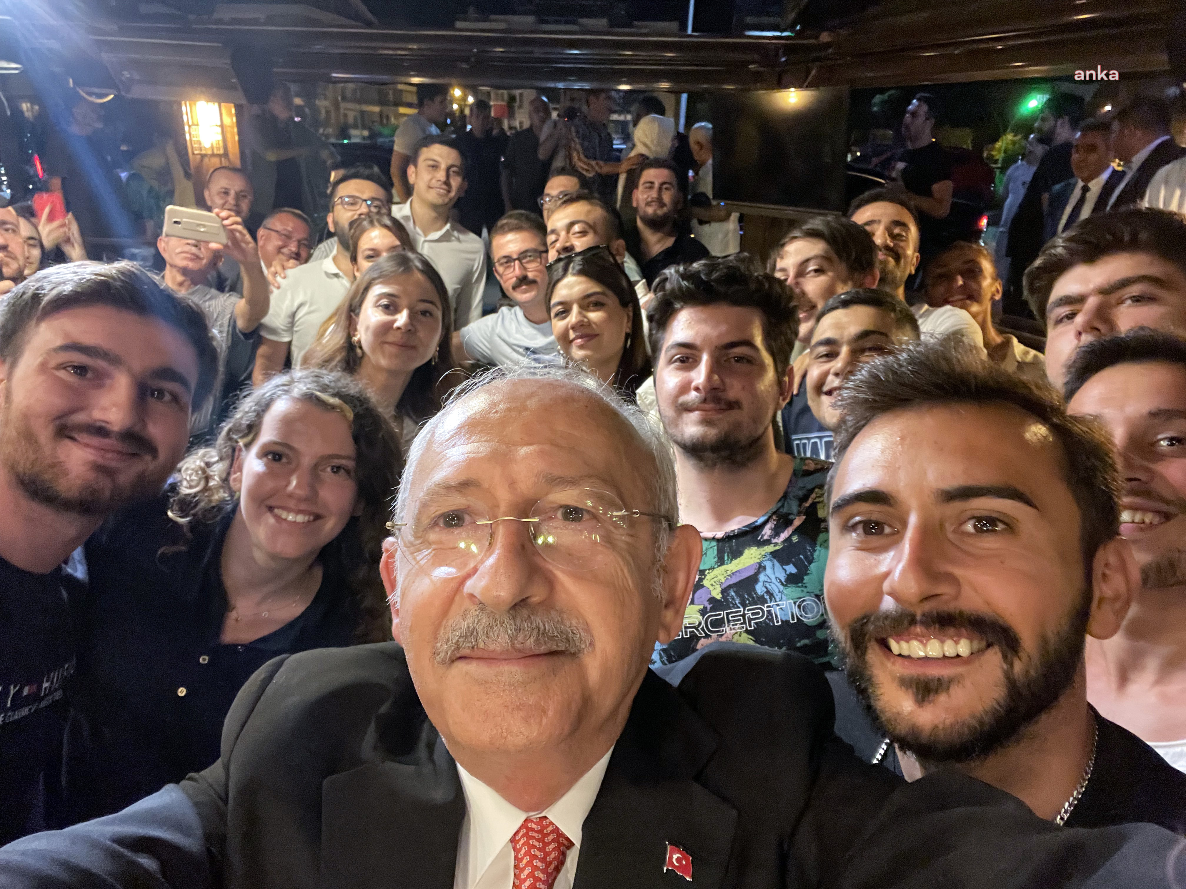 Kılıçdaroğlu, 99 gençle birlikte yarın Anıtkabir'e çıkacak