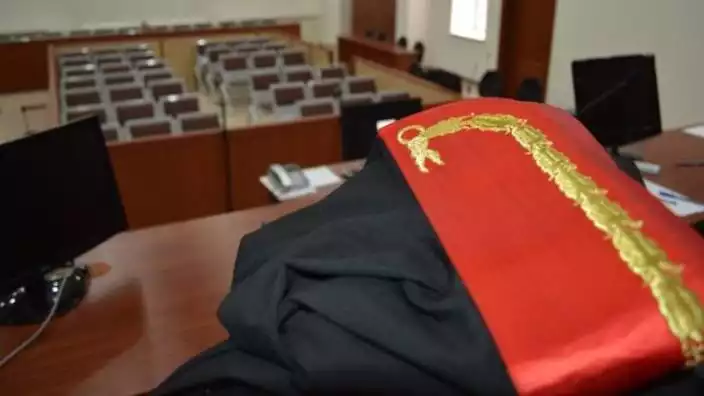 Meslekten ihraç edilen savcıdan olay mesajlar: "Grup yapacağız"