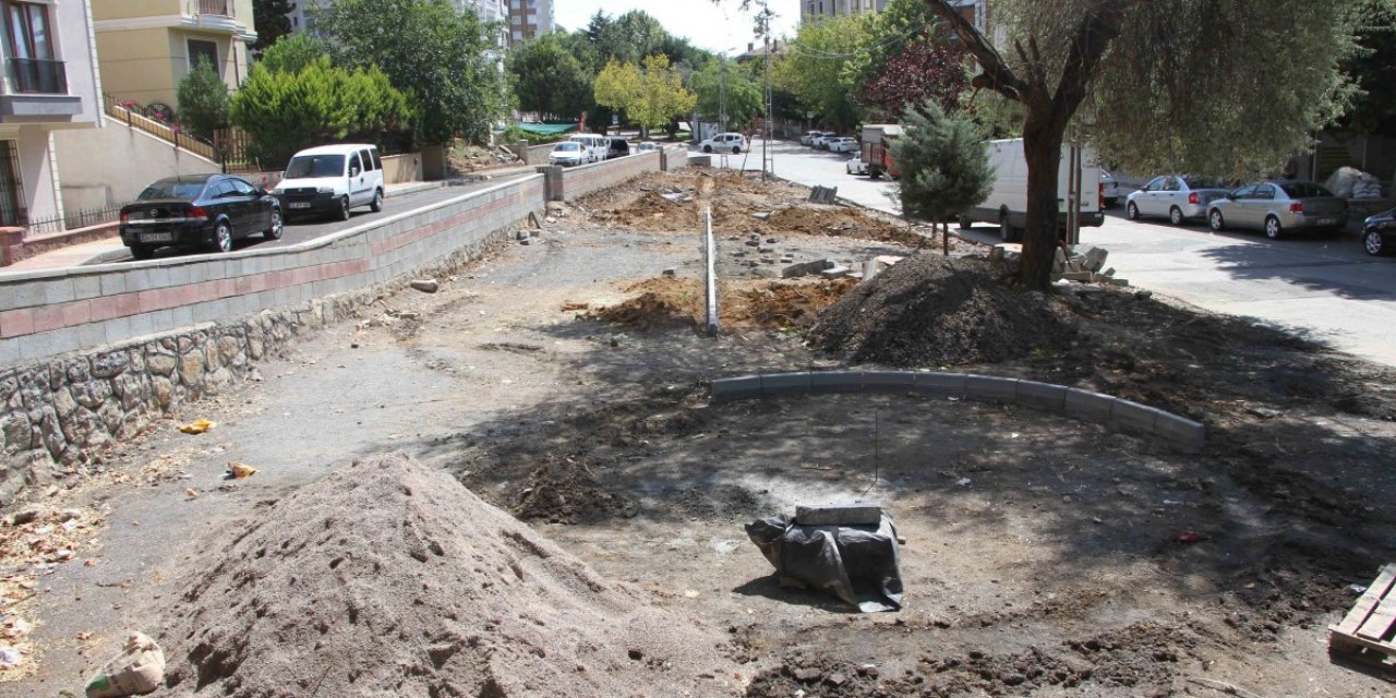 Kartal’a 11 Bin Metrekareden Fazla Yeşil Alan Kazandırılıyor