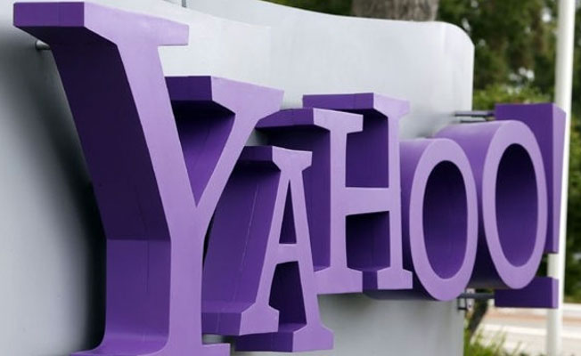 İnternet devi Yahoo satıldı