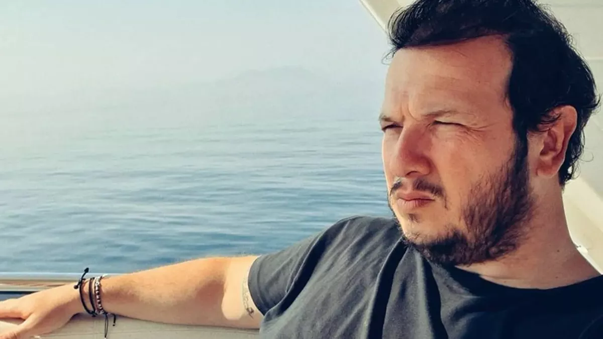 Şahan Gökbakar'dan LGBTİ karşıtı yürüyüşe tepki! Muhalefete de sitem etti