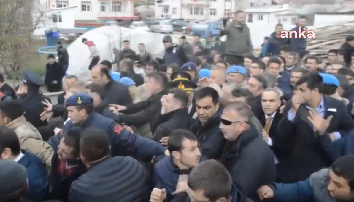 Kılıçdaroğlu'na linç girişiminde gerekçeli karar açıklandı! "Yakın o evi" diyen kadına "iyi hal indirimi"
