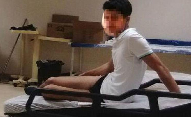 20 Öğrenci birbirine girdi, kan aktı