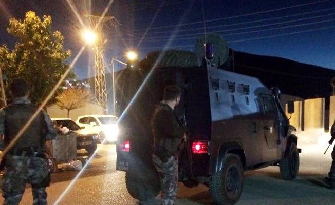 İftar vakti emniyet müdürlüğüne roketatarlı saldırı