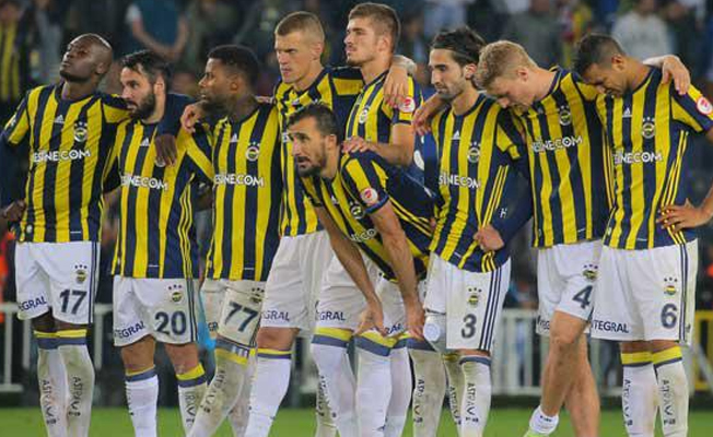 Fenerbahçe'de ayrılık rüzgarları!