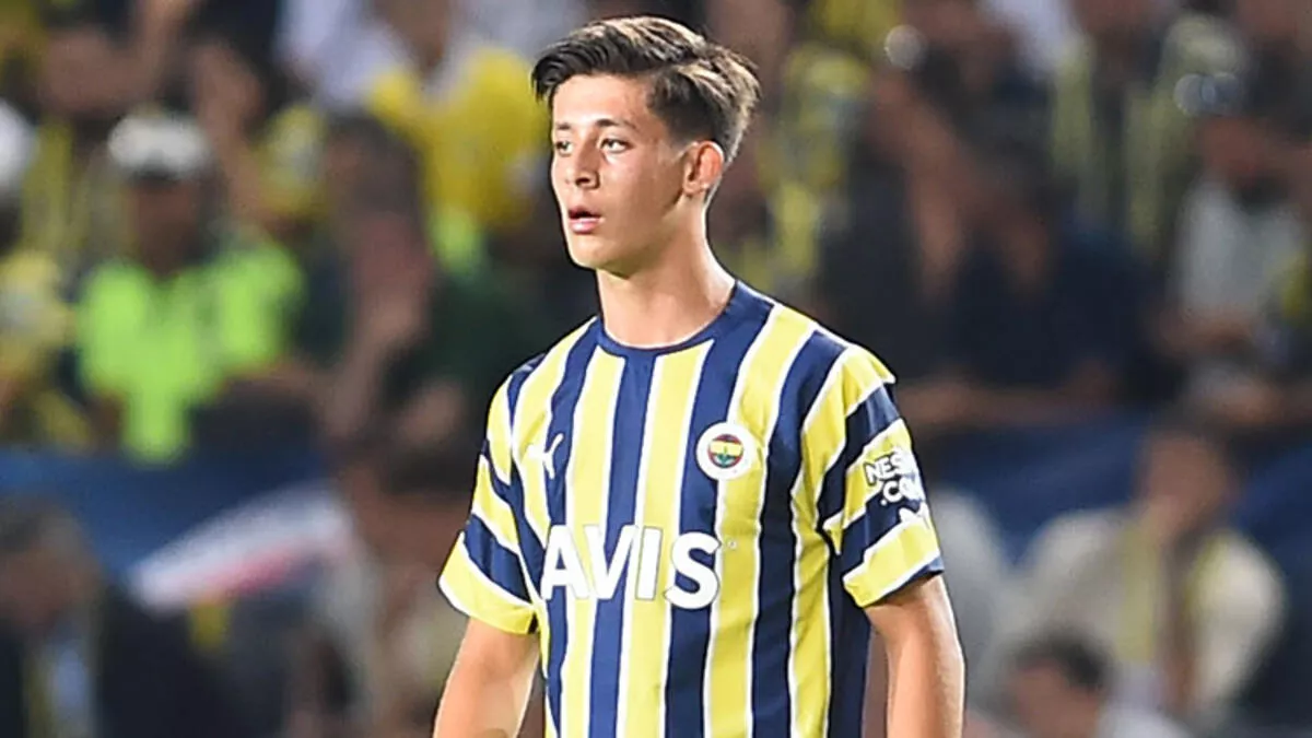 Fenerbahçe'nin genç yıldızı Arda Güler hastaneye kaldırıldı