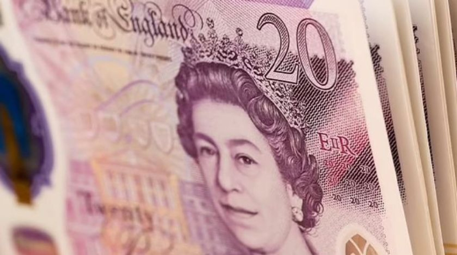 Sterlini olanlar dikkat! Son günü kaçırmayın! O banknotlar tedavülden kalkıyor!