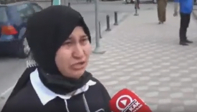 Genç kız gözyaşlarını tutamadı: "Kış gelmiş mont almamız gerekiyor ama..."