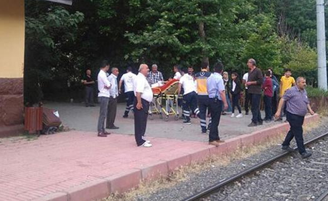 Mavi Tren'de mucize bebek!
