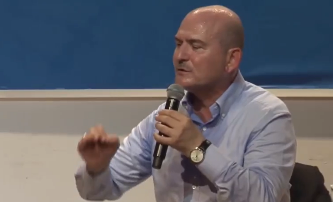 Mersin'de polisevine saldırı! Süleyman Soylu, Hakan Fidan ve Hulusi Akar'ı mı suçladı?