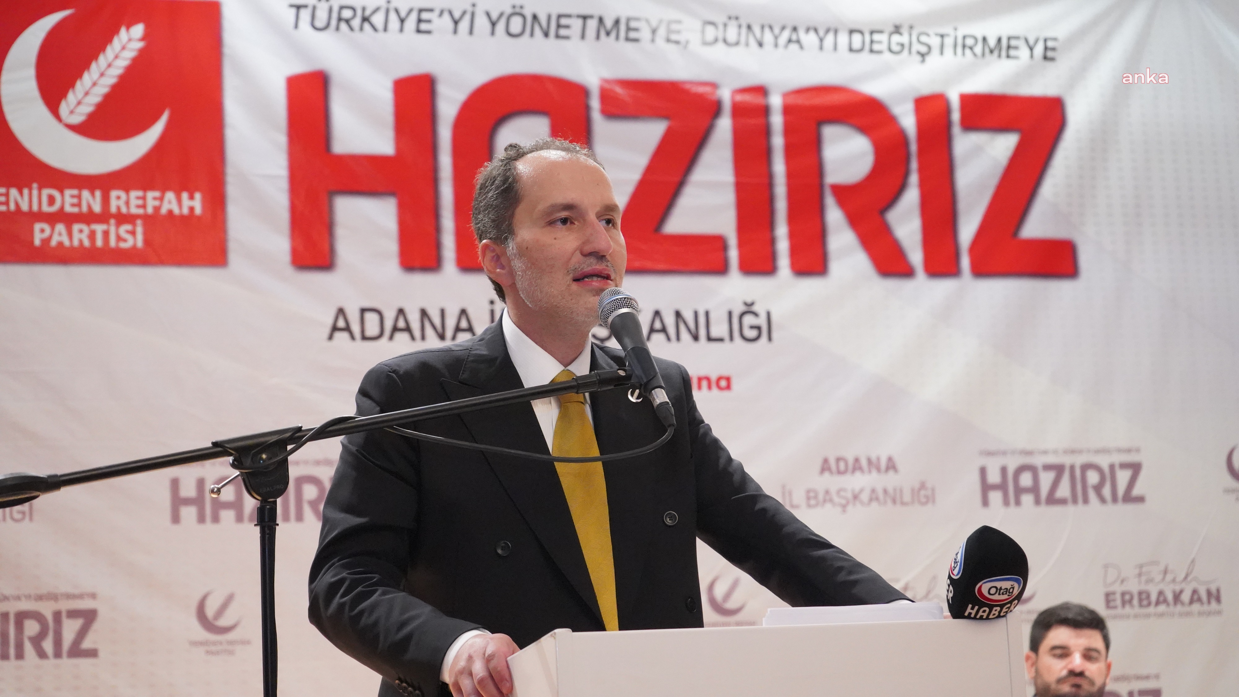 Fatih Erbakan'dan Erdoğan'a 'süfli heves' tepkisi: "Gençler keyfinden yurt dışına gitmiyor"
