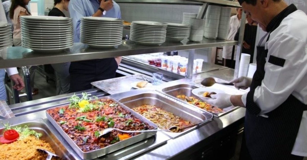 İşçilerin yemek ücretleri artırıldı! 10 Ekim'den itibaren geçerli