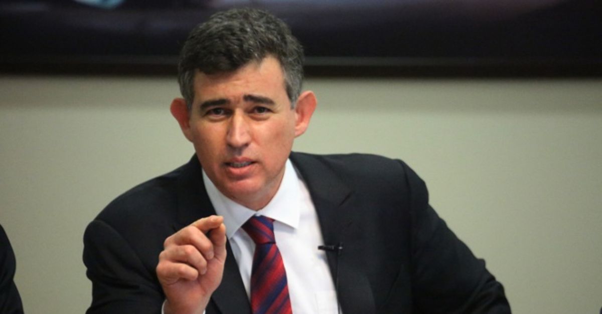 Metin Feyzioğlu büyükelçi olarak atandı