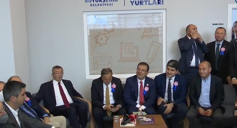 Ekrem İmamoğlu'na 'tarikat' teşekkürü