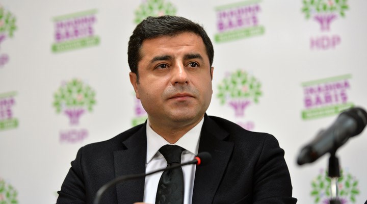PKK'ya bağlı siteden Selahattin Demirtaş'a ihanet suçlaması: "En hafif tabiriyle münafıklık"