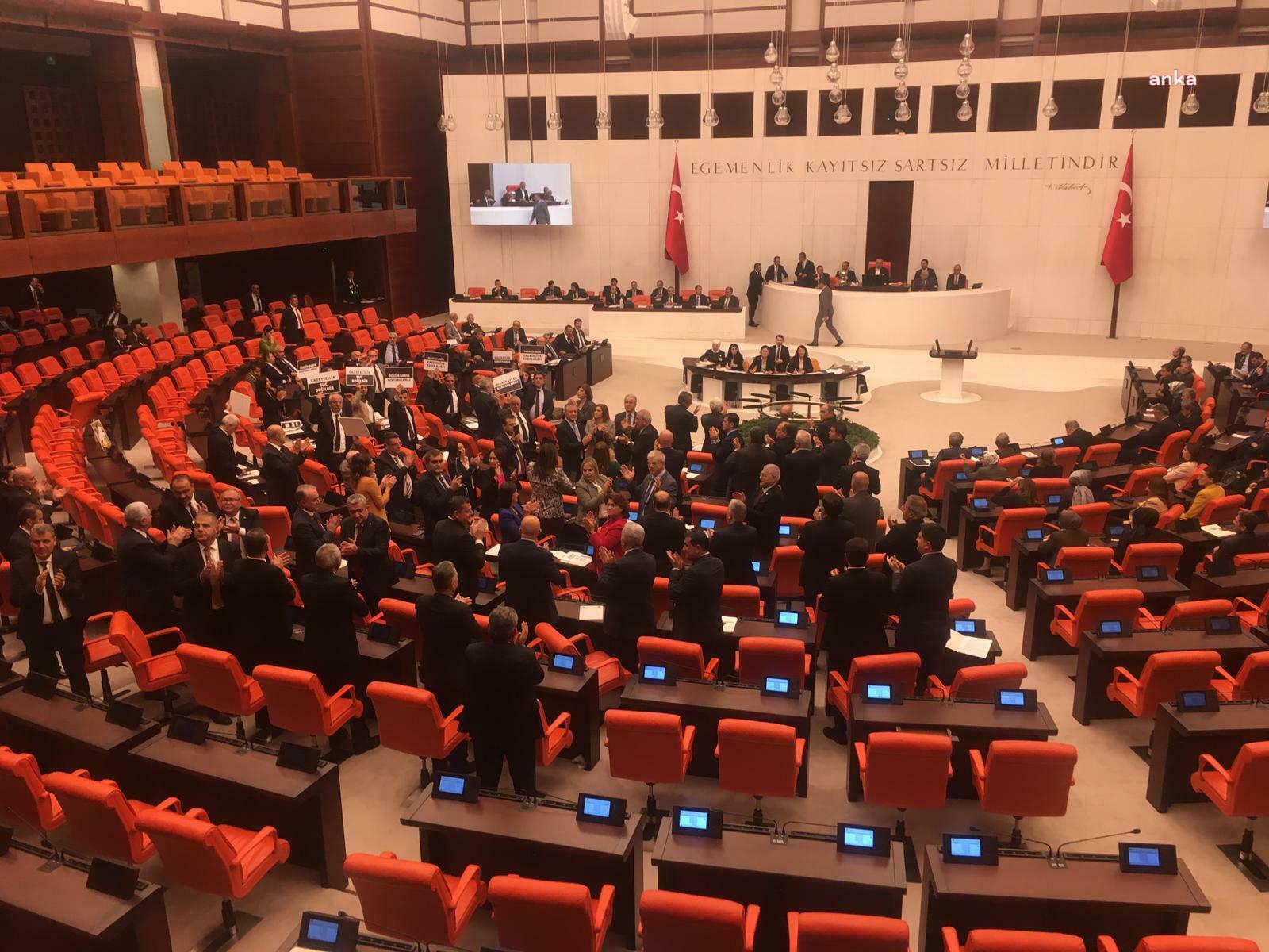 TBMM'de ‘sansür yasası’ teklifi! Genel Kurul’da “Sansüre hayır” sloganı yankılandı
