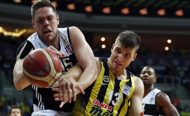 Fenerbahçe derbide Beşktaş'ı ezdi geçti!