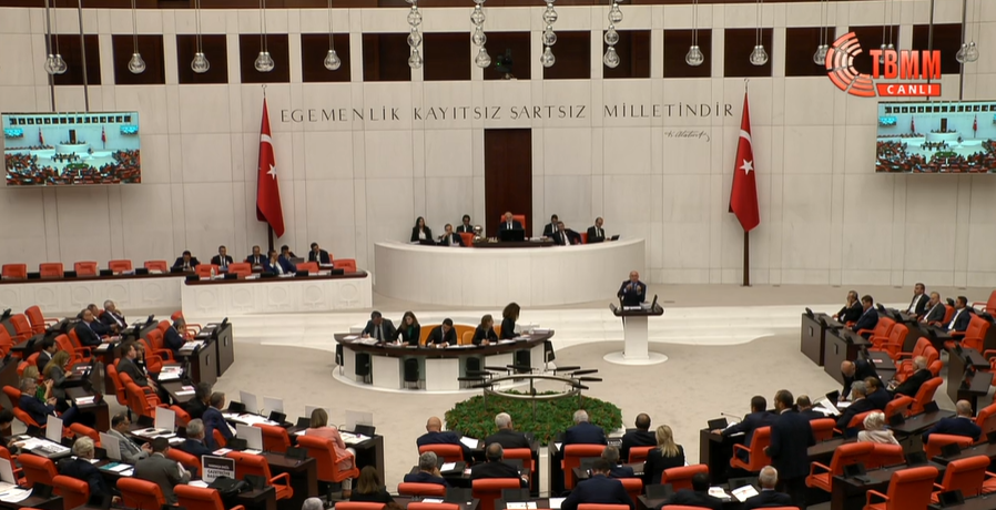 ABD'den AKP'ye 'sansür yasası' yalanlaması