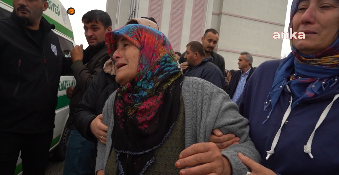 Maden faciasında oğlunu kaybeden annenin feryadı yürekleri dağladı: "Bu anneler buna nasıl dayansın Allah’ım"