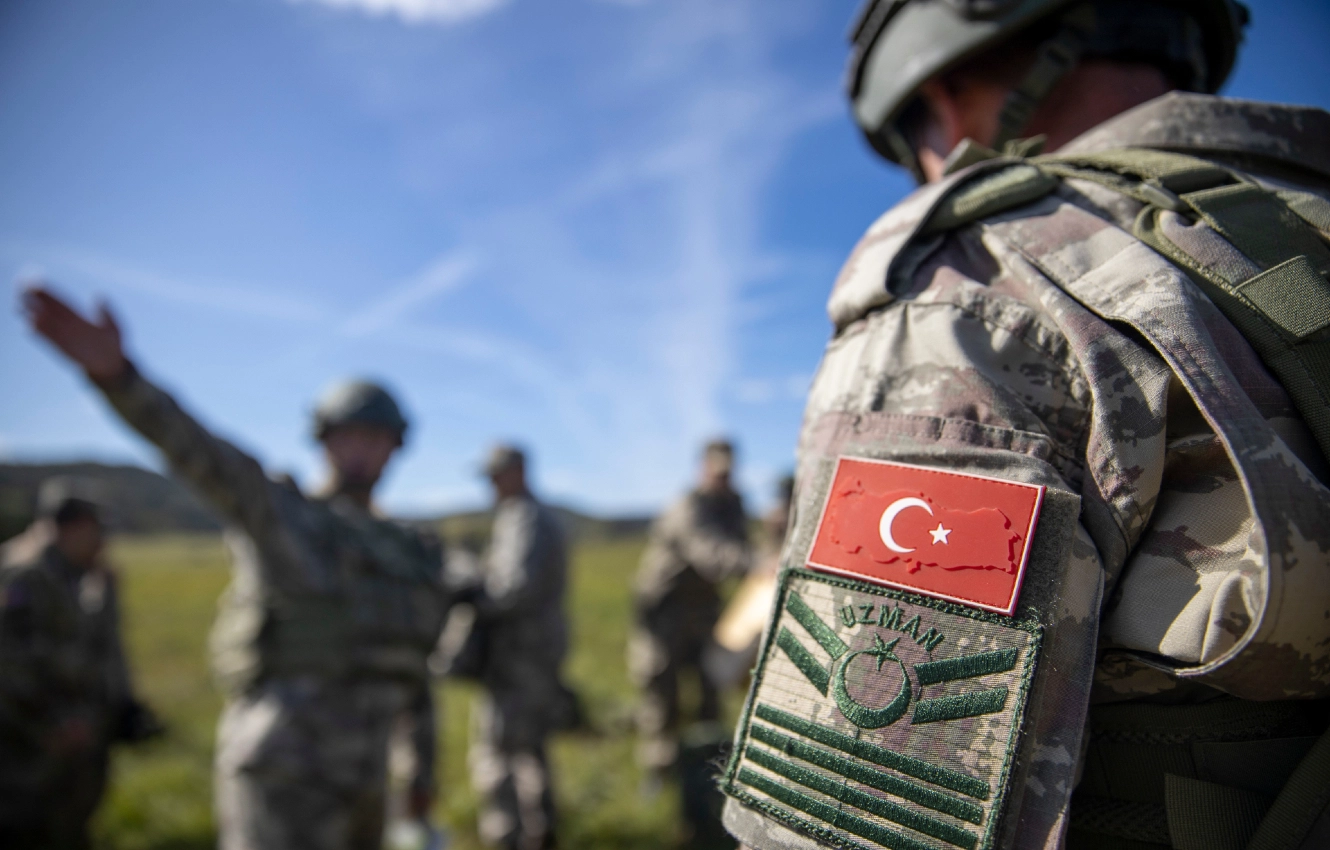 Türk askeri o ülkede kalmaya devam edecek!