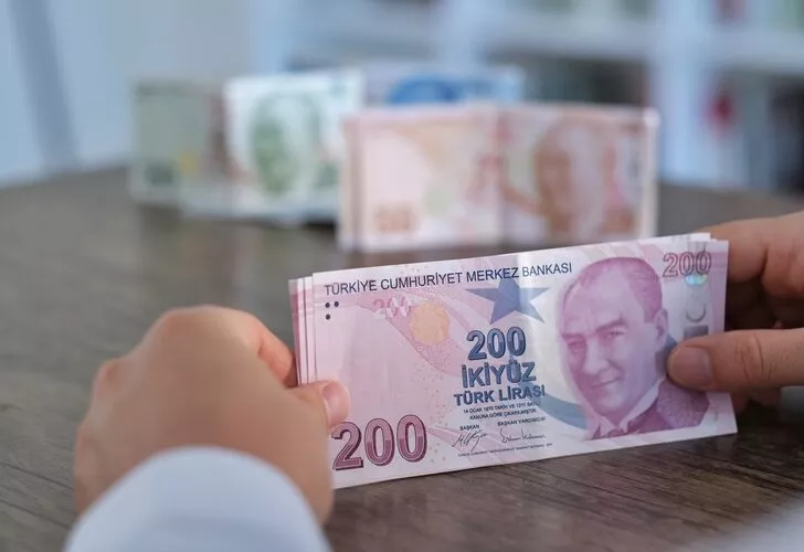 EYT'de son aşamaya gelindi! En düşük emekli maaşı için taban belli oldu