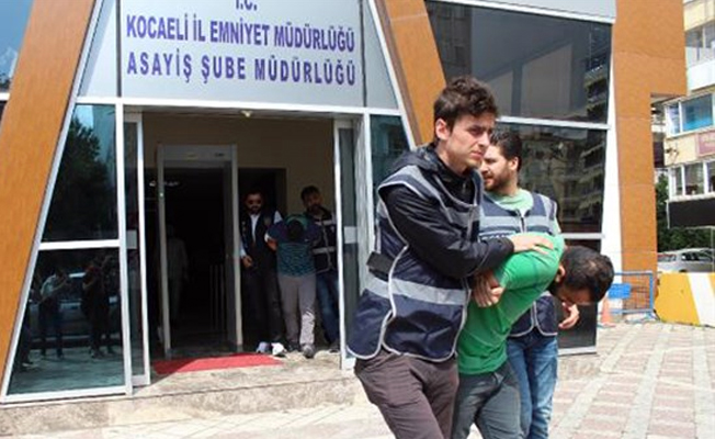 Baz istasyonundan akü çalan hırsızlar yakalandı