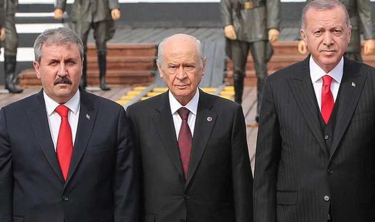 Cumhur İttifakı ortağından İmamoğlu'na çay daveti!