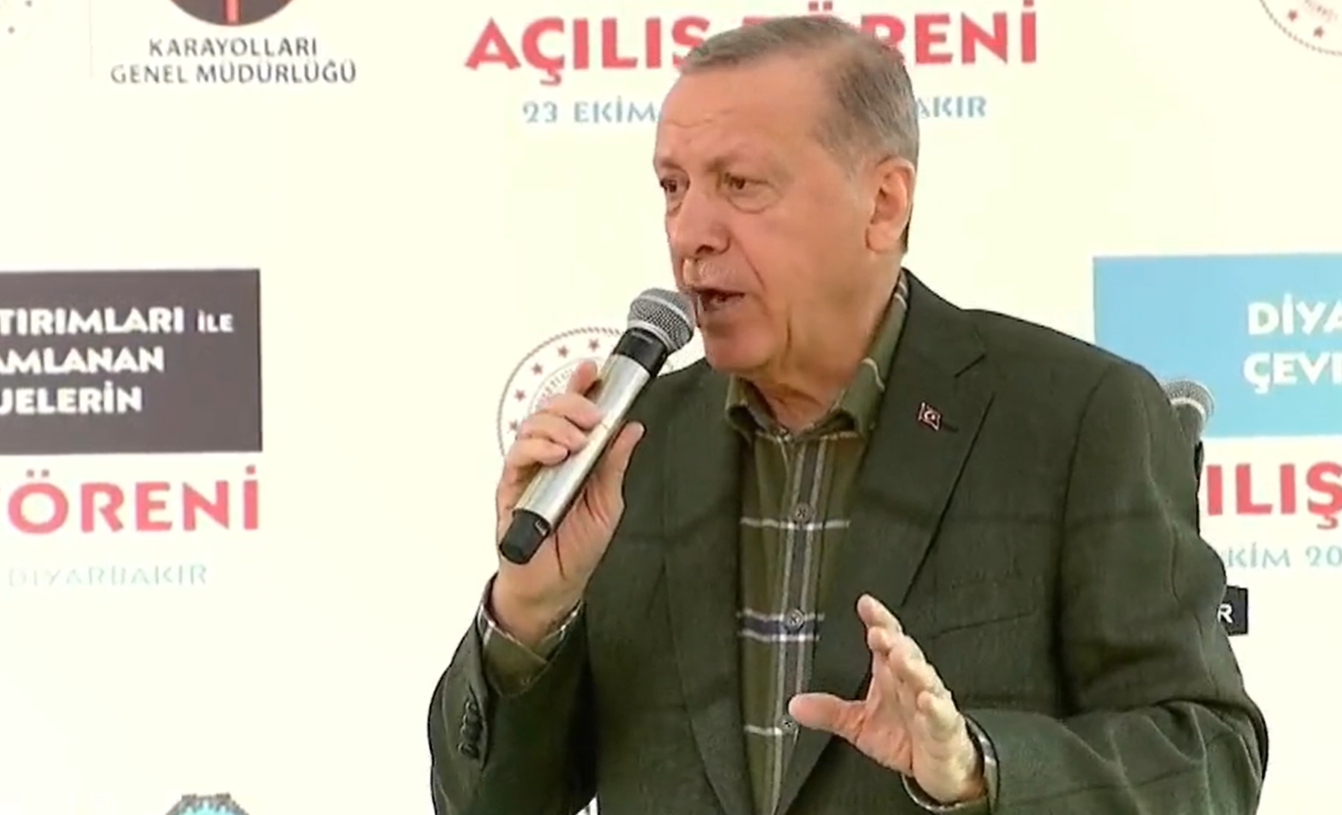Erdoğan Diyarbakır'da konuştu! Demirtaş ve Sancar'ı hedef aldı: "Bu adam Kürt değil"
