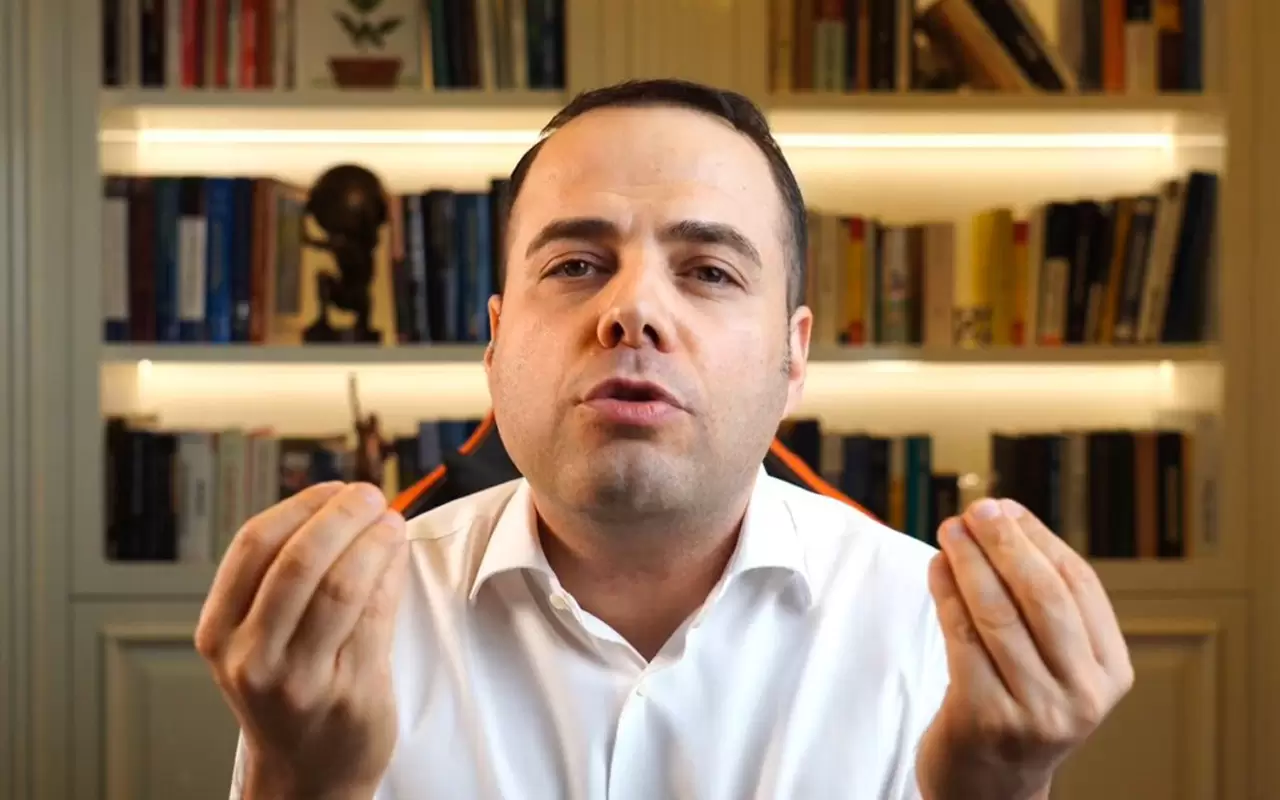 Özgür Demirtaş, yandaş gazetenin haberi yüzünden deliye döndü! "Sizi rezil edeyim" dedi, tane tane anlattı
