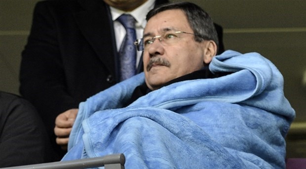 Melih Gökçek'i terletecek paylaşım! Sigara kaçakçısı kimin döneminde belediyeye girdi?