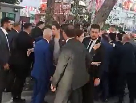 Cumhur'un ortakları Manisa'da birbirine girdi... AKP ve MHP'liler arasında arbede!