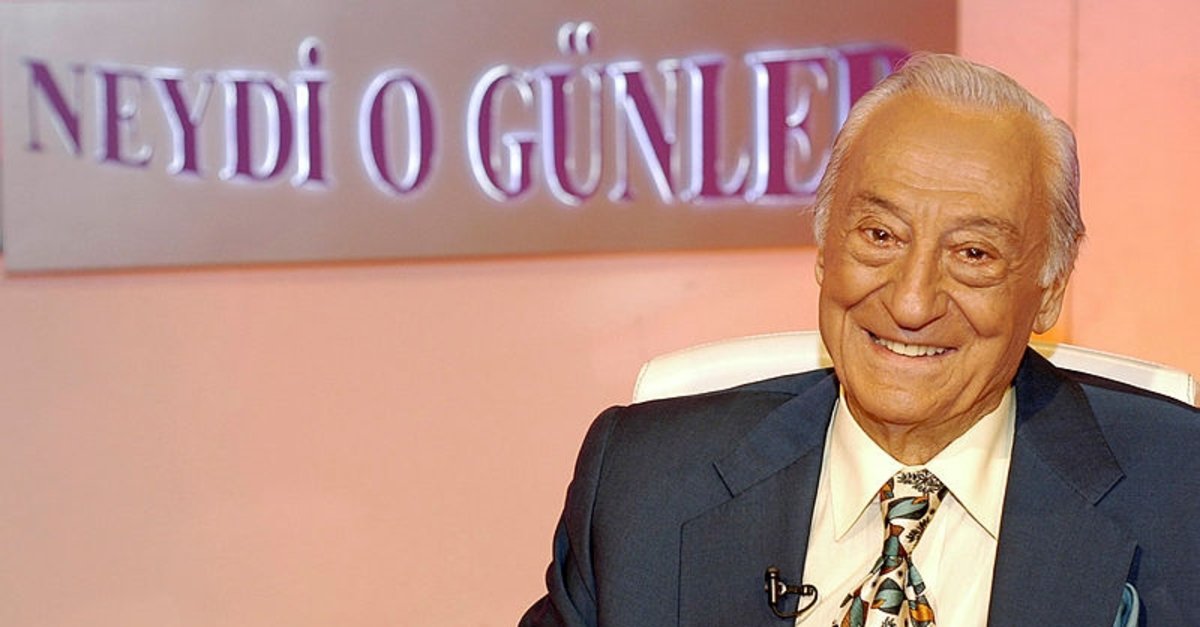 Usta sunucu Halit Kıvanç hayatını kaybetti