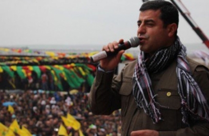 Selahattin Demirtaş hızını alamadı! Hem iktidarı hem muhalefeti hem de TSK'yı hedef aldı