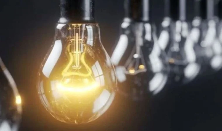 İstanbul'da 7 ilçede 8 saatlik elektrik kesintisi
