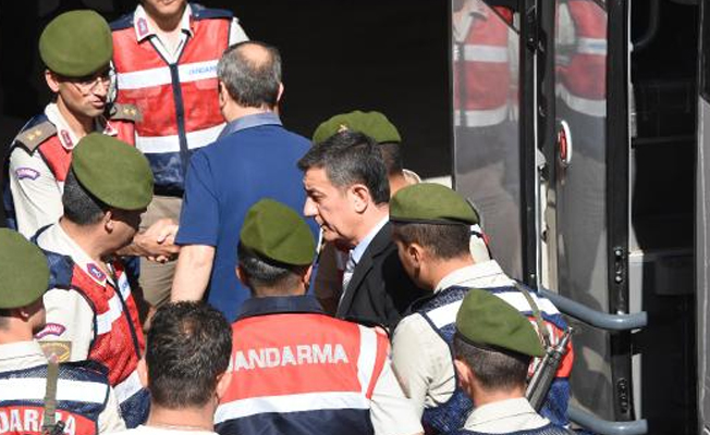 FETÖ davasında gün boyu sadece iddianame okundu