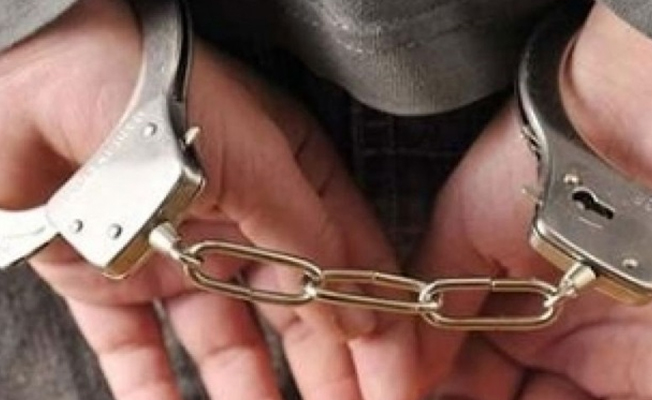 Öğretmen FETÖ'den tutuklandı