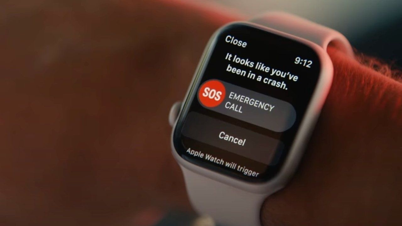 Apple bunu da yaptı! Çarpışma Algılama özelliği bir canı işte böyle kurtardı!