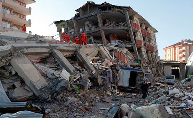 Ege'deki deprem büyük İstanbul depremini tetikler mi?
