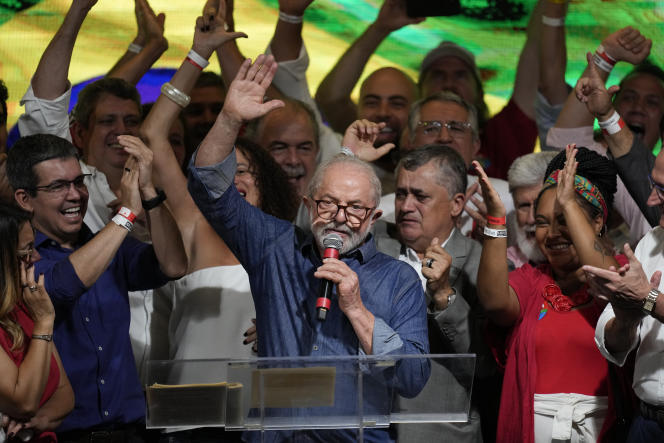 Brezilya'nın yeni başkanı Lula Inacio da Silva kimdir? Lula Brezilya için nasıl bir politika izleyecek? Brezilya'da neler değişecek?