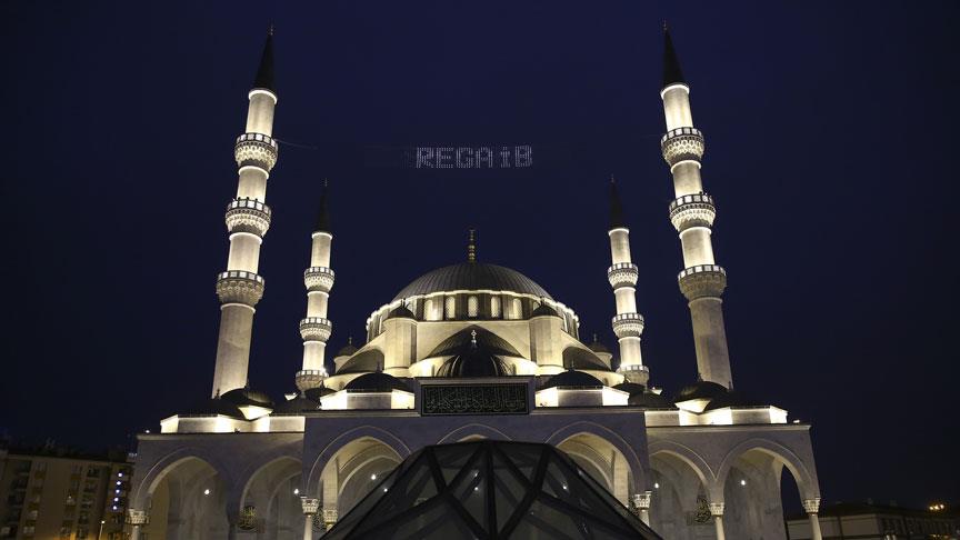 Regaip Kandili ne zaman? 2023 Regaip Kandili hangi güne denk geliyor?