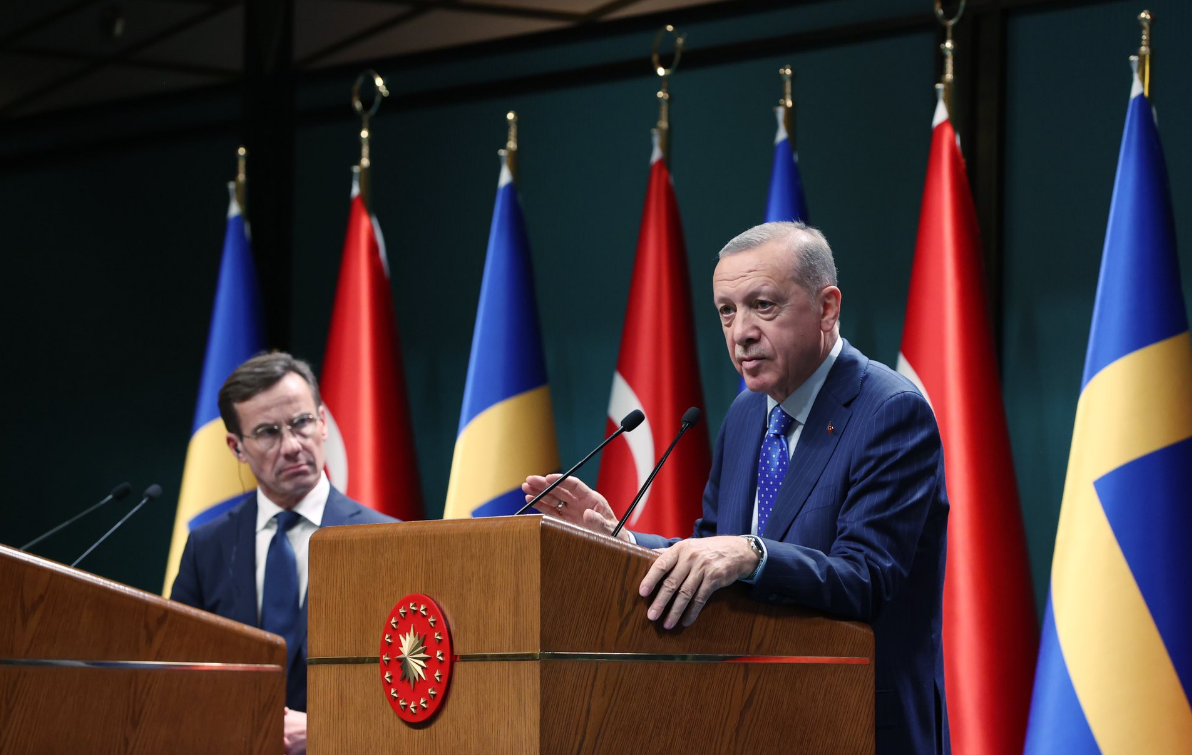 Türkiye-İsveç arasında kritik görüşme... Erdoğan'dan İsveç'e NATO şartı!