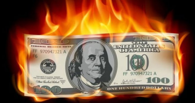 Ünlü ekonomistler dolar tahminlerini açıkladı!