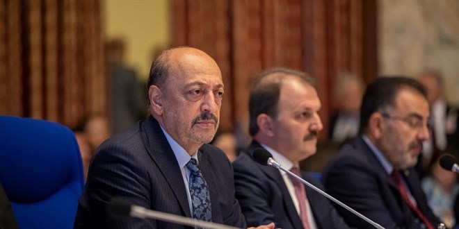 CHP'li Burhanettin Bulut'tan Bakan Bilgin'e EYT tepkisi: "Emeklilikte prime takılanlar olursa onlar da sizi kovalarlar"