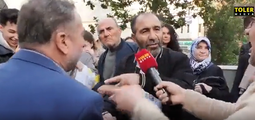 Sokak röportajında bu da oldu! İktidarı övmek isteyen iki AKP'li birbirini anlamayınca kavga etti