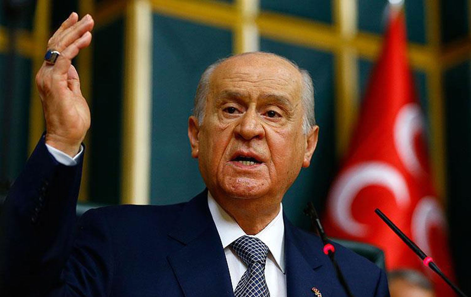 Devlet Bahçeli grup toplantısında HDP'yi hedef aldı: "Siyaset dünyasında yer almasına bir saniye tahammül edemiyoruz"